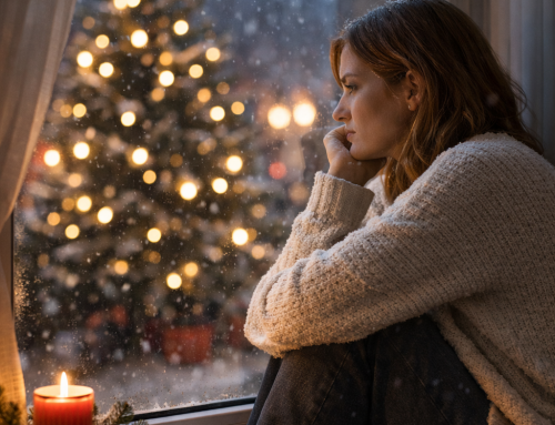 Solitudine a Natale: perché ci sentiamo più soli e cosa fare